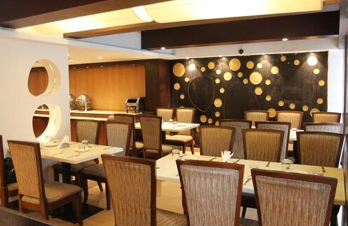 Dee Empresa Hotel,KolKata
